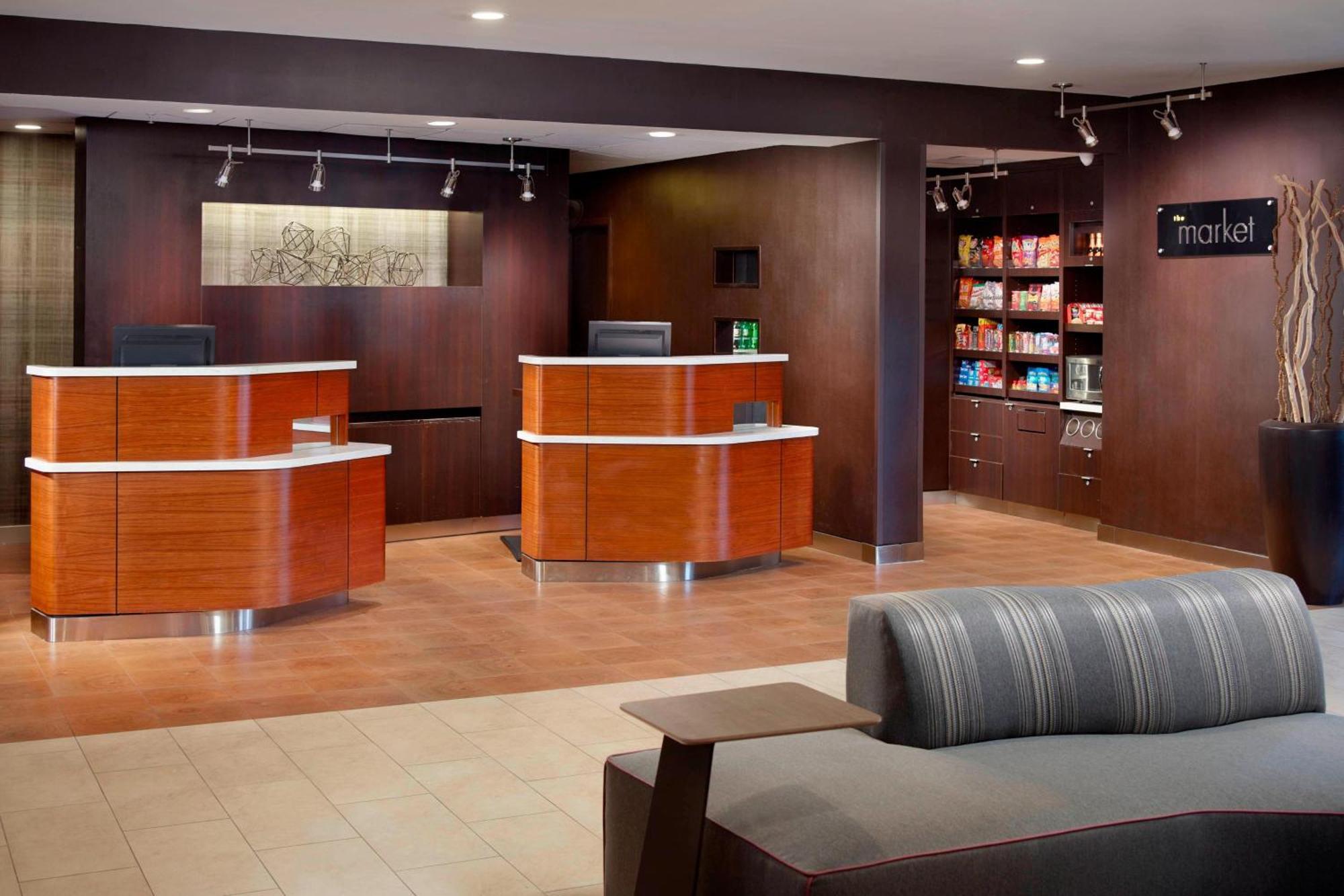 Courtyard By Marriott Atlanta Airport South/Sullivan Road College Park Zewnętrze zdjęcie