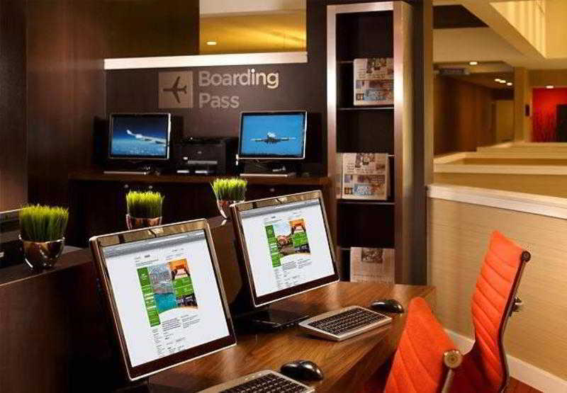 Courtyard By Marriott Atlanta Airport South/Sullivan Road College Park Zewnętrze zdjęcie